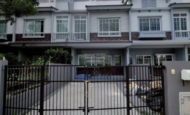 出售 2 卧室 联排别墅 在 Bang Yai, Nonthaburi
