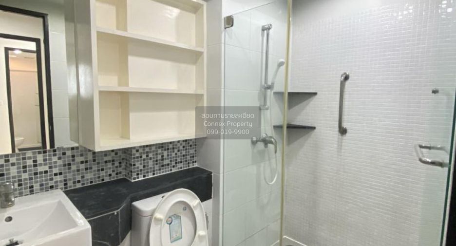 For sale 2 bedrooms condo in Din Daeng, Bangkok
