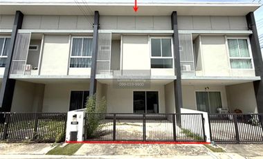 For sale 3 bedrooms townhouse in Sai Noi, Nonthaburi