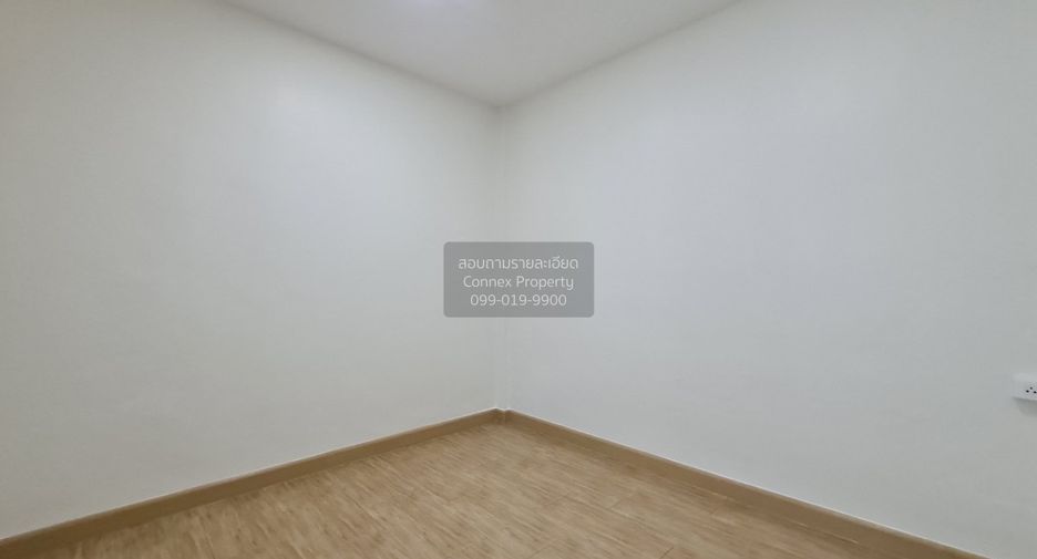 For sale 3 bedrooms townhouse in Khlong Sam Wa, Bangkok