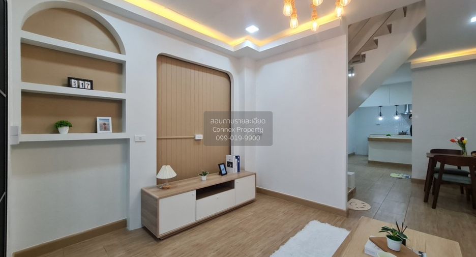 For sale 3 bedrooms townhouse in Khlong Sam Wa, Bangkok
