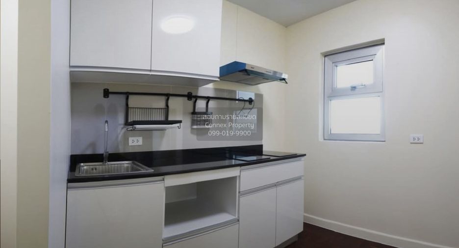 For sale 3 bedrooms condo in Pak Kret, Nonthaburi