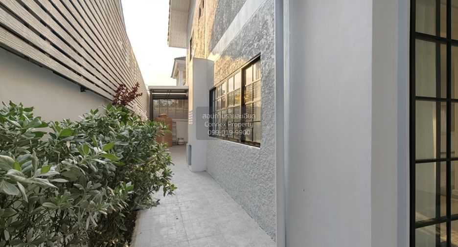 À vendre 5 chambres maison à Lat Phrao, Bangkok