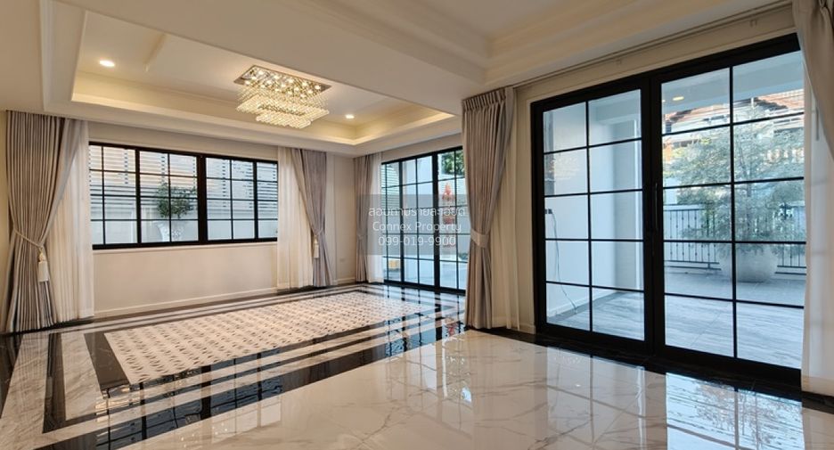 À vendre 5 chambres maison à Lat Phrao, Bangkok