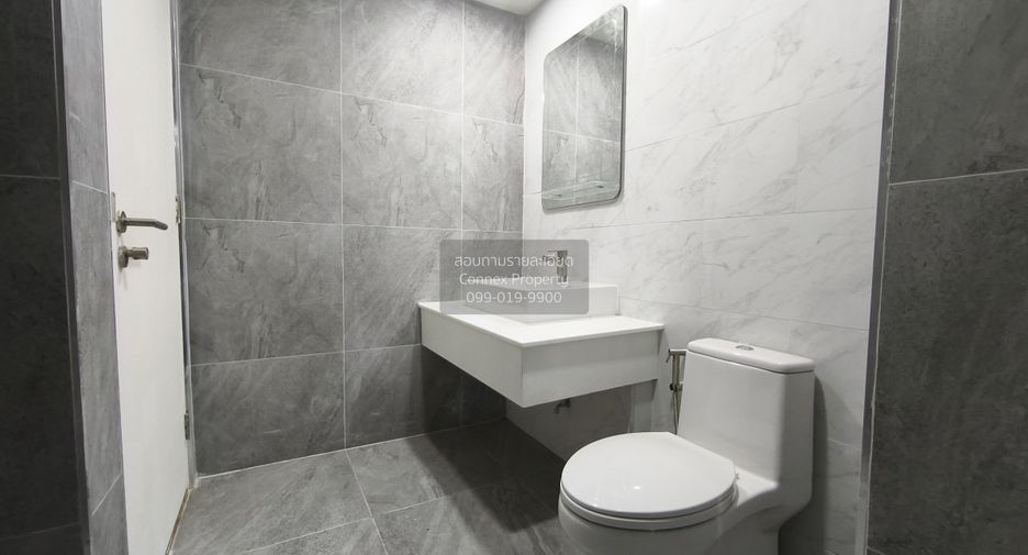 For sale 1 bed condo in Khlong Toei, Bangkok