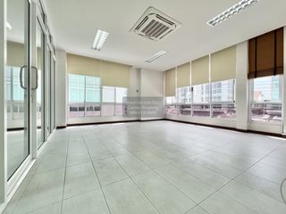 For sale 8 bedrooms townhouse in Bueng Kum, Bangkok