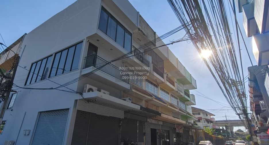 出售 3 卧室 商业空间 在 Mueang Samut Prakan, Samut Prakan
