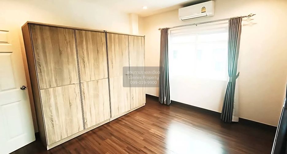 For sale 3 bedrooms house in Bang Bon, Bangkok