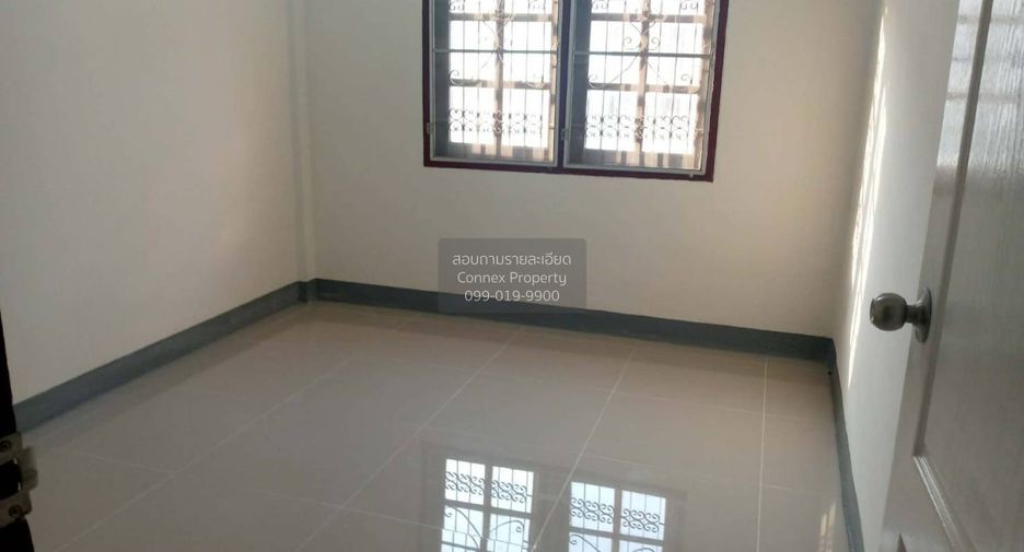 For sale 2 bedrooms townhouse in Thanyaburi, Pathum Thani