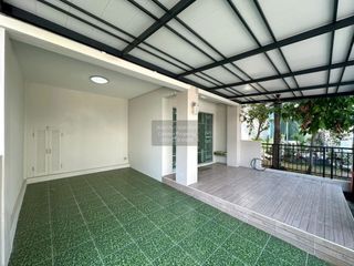 出售 3 卧室 联排别墅 在 Pak Kret, Nonthaburi