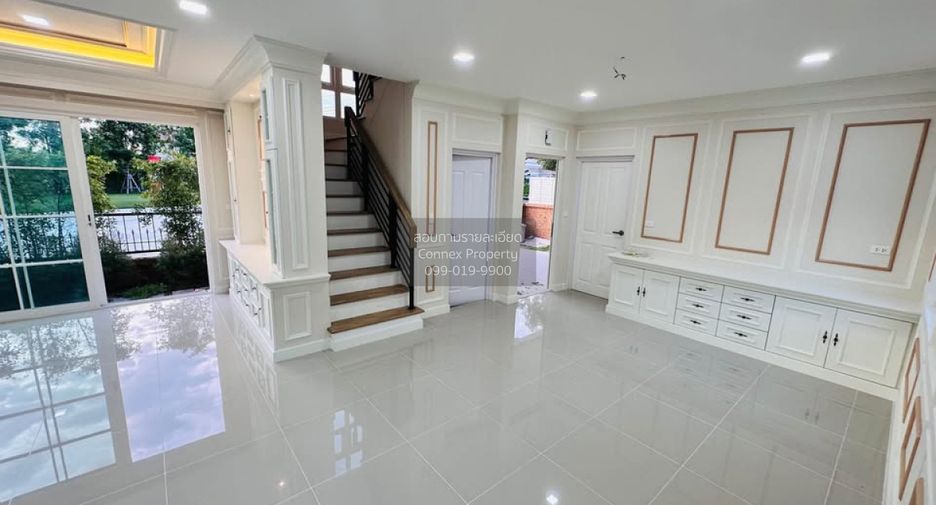 Casa en venta de 4 habitaciones en Bang Khae, Bangkok