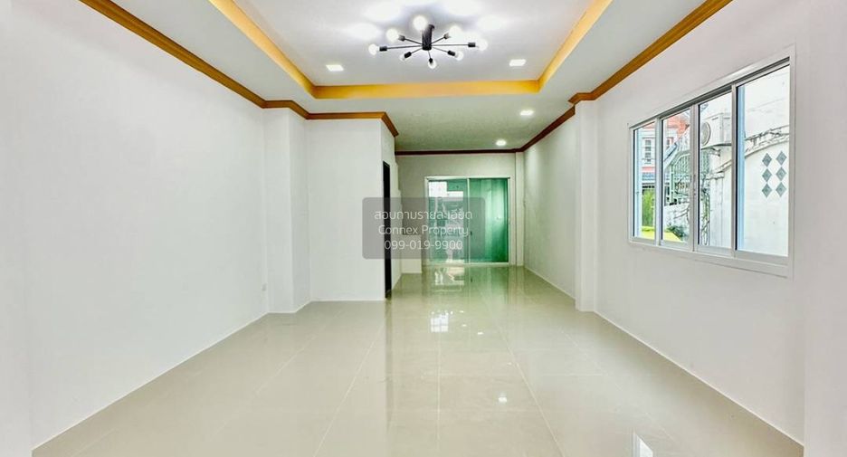 For sale 2 bedrooms townhouse in Bang Bua Thong, Nonthaburi