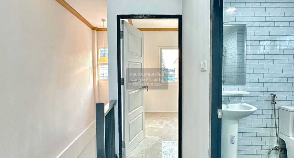 For sale 2 bedrooms townhouse in Bang Bua Thong, Nonthaburi