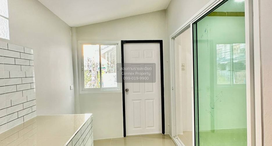 For sale 2 bedrooms townhouse in Bang Bua Thong, Nonthaburi