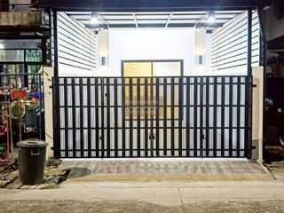 For sale 2 bedrooms townhouse in Nong Khaem, Bangkok