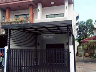 For sale 2 bedrooms townhouse in Nong Khaem, Bangkok