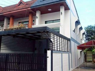 For sale 2 bedrooms townhouse in Nong Khaem, Bangkok