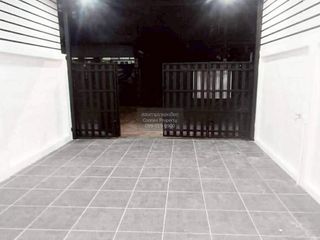 For sale 2 bedrooms townhouse in Nong Khaem, Bangkok