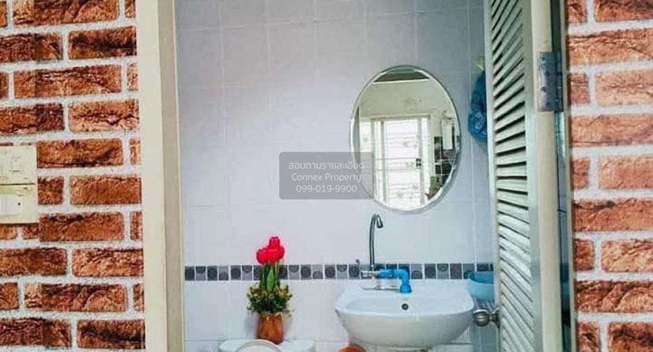 For sale 3 bedrooms townhouse in Bang Phli, Samut Prakan