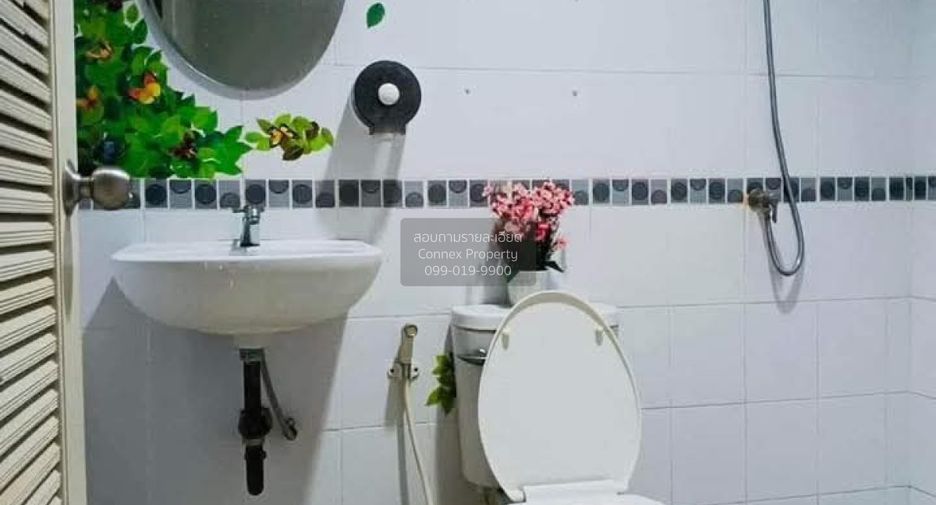 For sale 3 bedrooms townhouse in Bang Phli, Samut Prakan