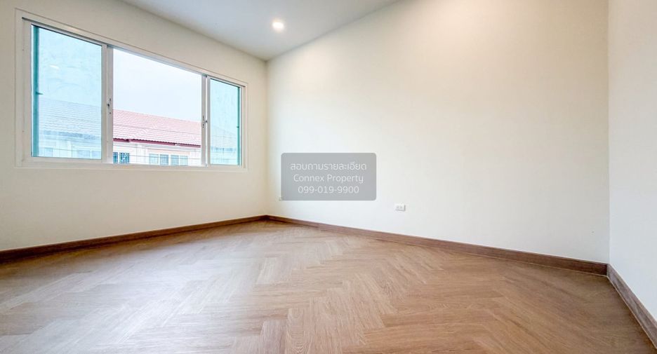 À vendre 3 chambres maison de ville à Bang Kruai, Nonthaburi