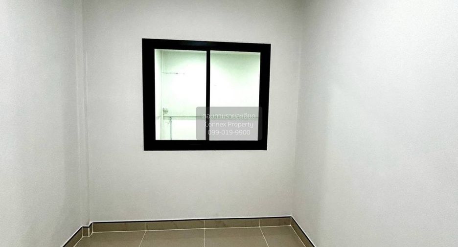 For sale 2 bedrooms townhouse in Sai Noi, Nonthaburi