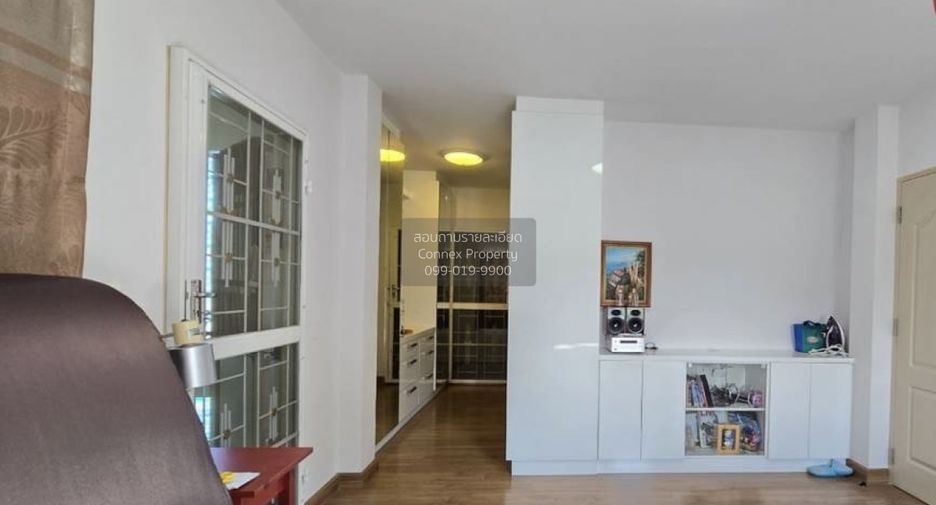 For sale 3 bedrooms house in Prawet, Bangkok