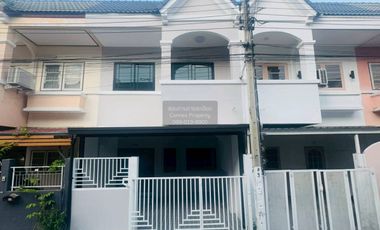 Reihenhaus zum Kauf mit 3 Zimmer in Bang Bua Thong, Nonthaburi