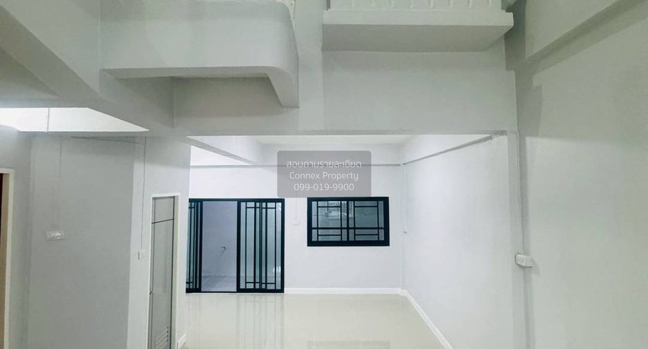 出售 3 卧室 联排别墅 在 Bang Bua Thong, Nonthaburi