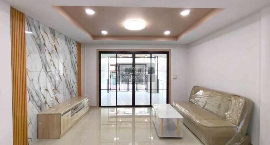 For sale 2 bedrooms townhouse in Sai Noi, Nonthaburi