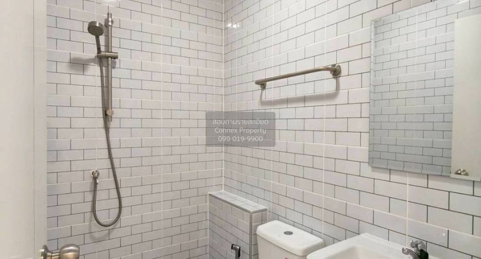For sale 2 bedrooms townhouse in Sai Noi, Nonthaburi