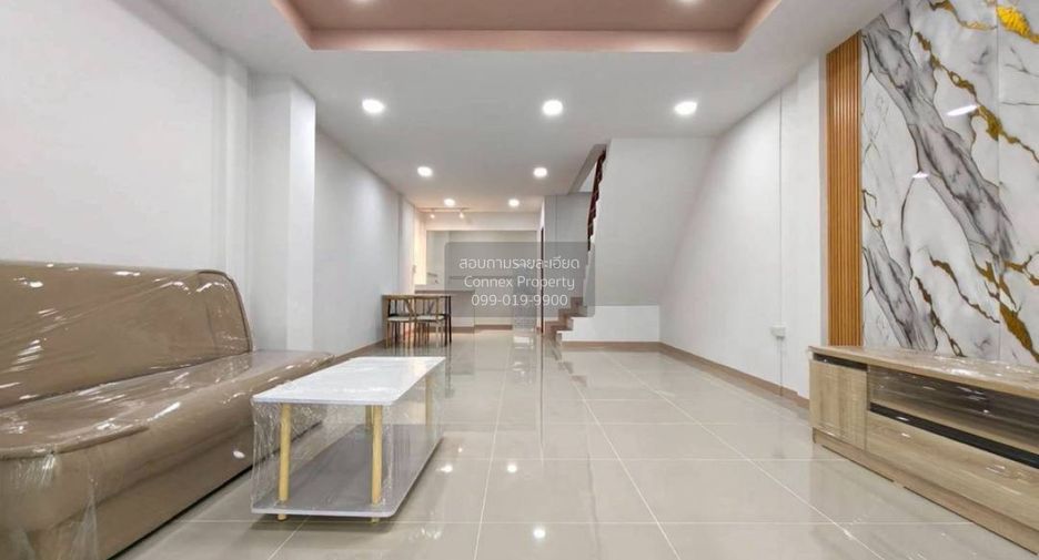 For sale 2 bedrooms townhouse in Sai Noi, Nonthaburi