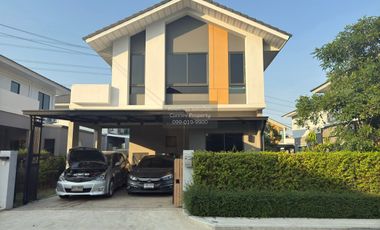 À vendre 3 chambres maison à Lat Krabang, Bangkok