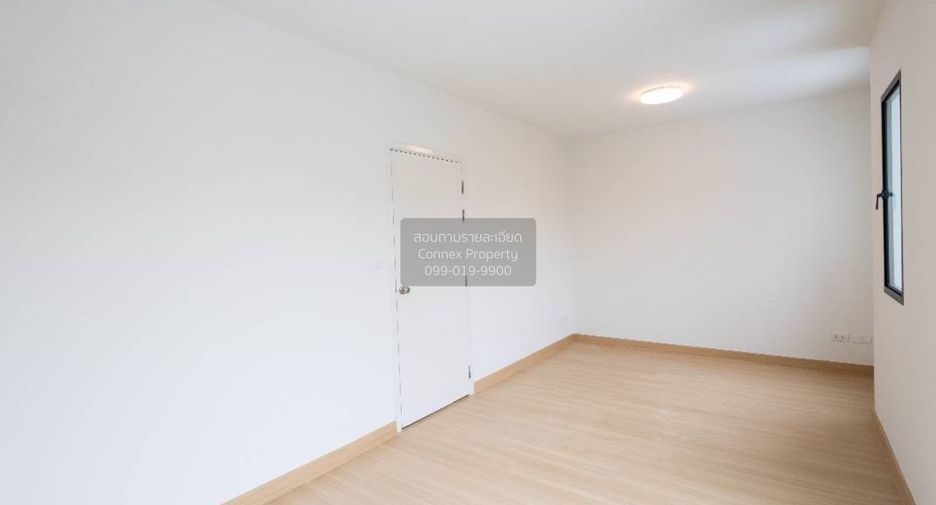For sale 3 bedrooms townhouse in Prawet, Bangkok