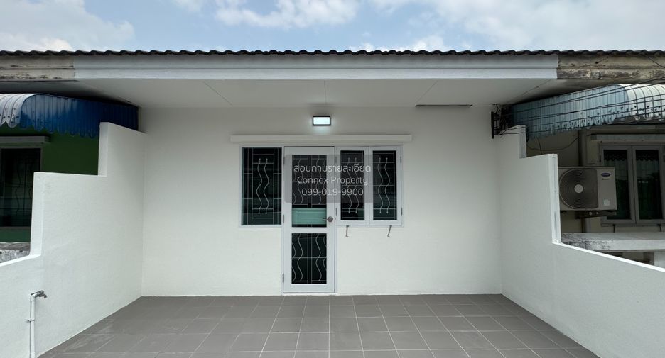 For sale 3 bedrooms townhouse in Bang Phli, Samut Prakan