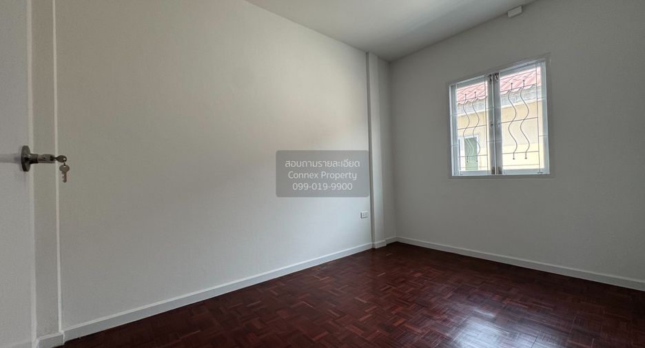 For sale 3 bedrooms townhouse in Bang Phli, Samut Prakan