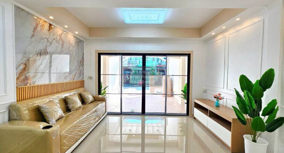 À vendre 3 chambres maison de ville à Bang Bua Thong, Nonthaburi