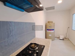Reihenhaus zum Kauf mit 3 Zimmer in Mueang Pathum Thani, Pathum Thani