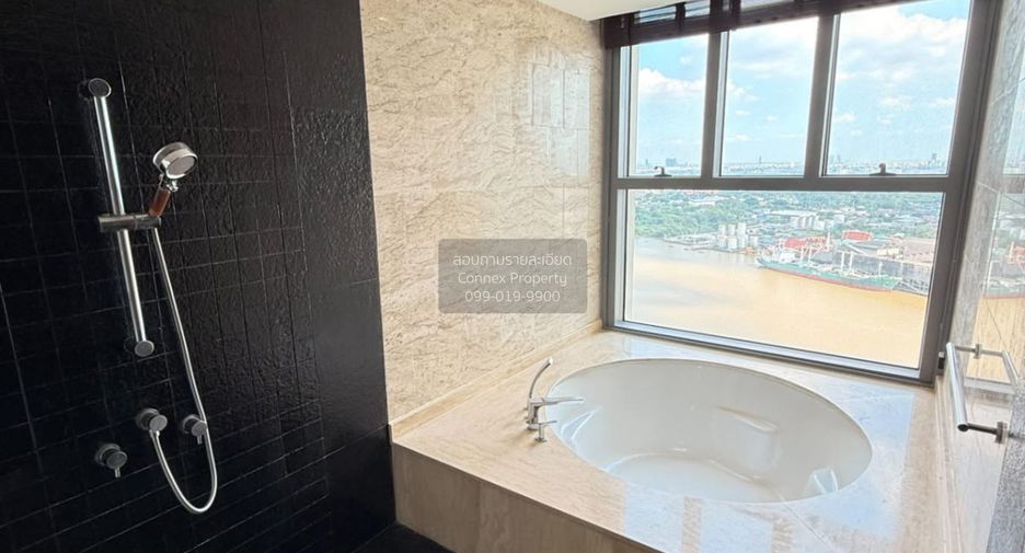 For sale 3 bedrooms condo in Yan Nawa, Bangkok