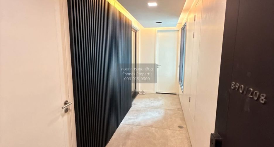 For sale 3 bedrooms condo in Yan Nawa, Bangkok