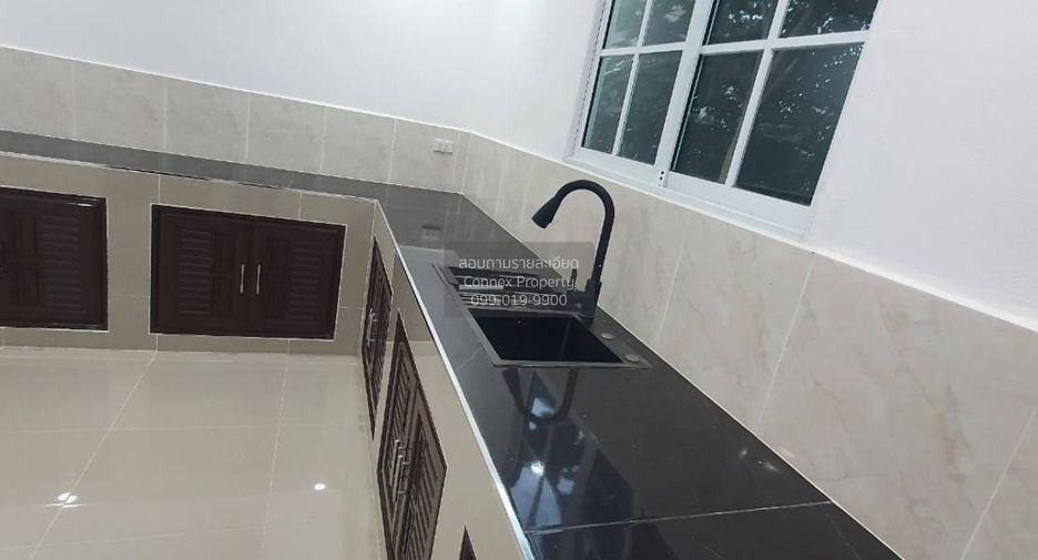 For sale 3 bedrooms house in Prawet, Bangkok