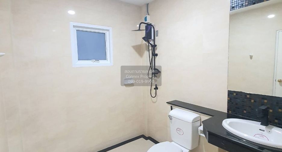 For sale 3 bedrooms house in Prawet, Bangkok