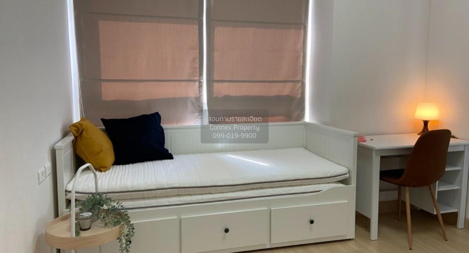 For sale 2 bedrooms condo in Huai Khwang, Bangkok
