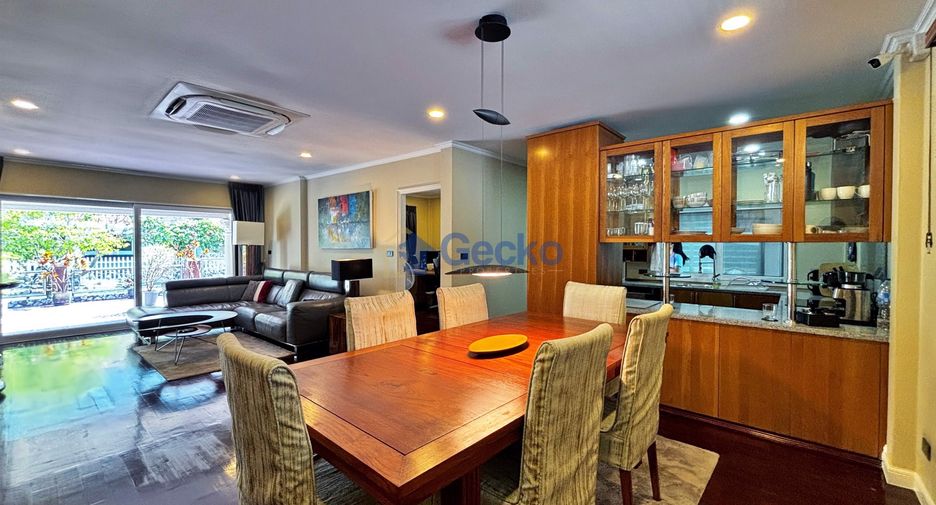 For sale 3 bedrooms house in Bang Lamung, Chonburi