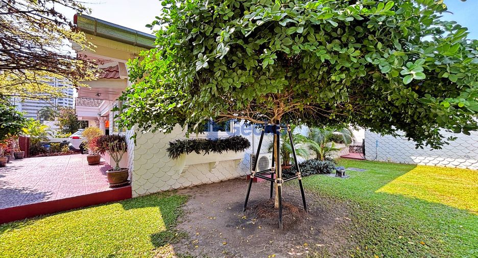 For sale 3 bedrooms house in Bang Lamung, Chonburi