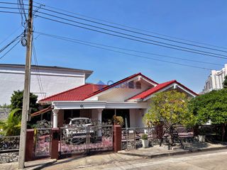 For sale 3 bedrooms house in Bang Lamung, Chonburi