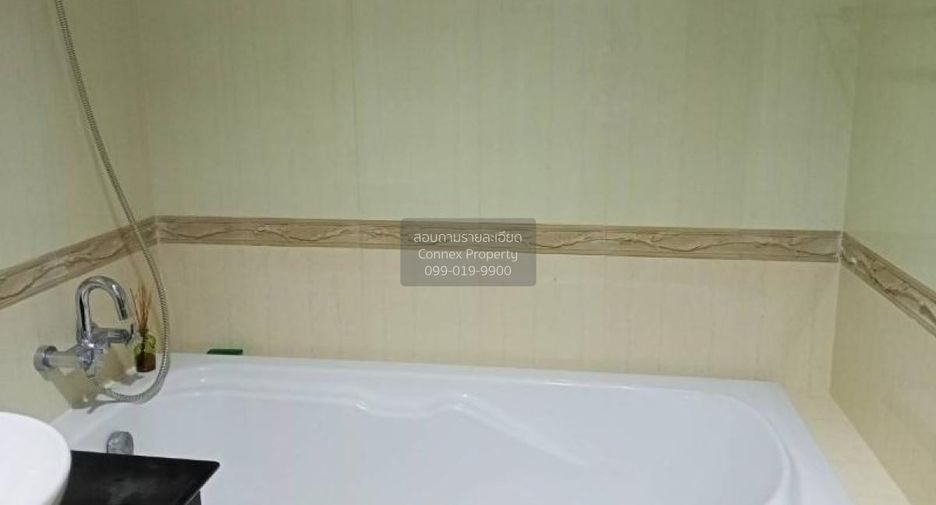 For rent 1 bed condo in Pathum Wan, Bangkok