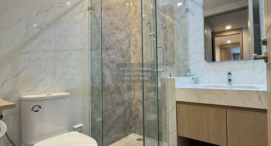 Condo en alquiler de 3 habitaciones en Sathon, Bangkok