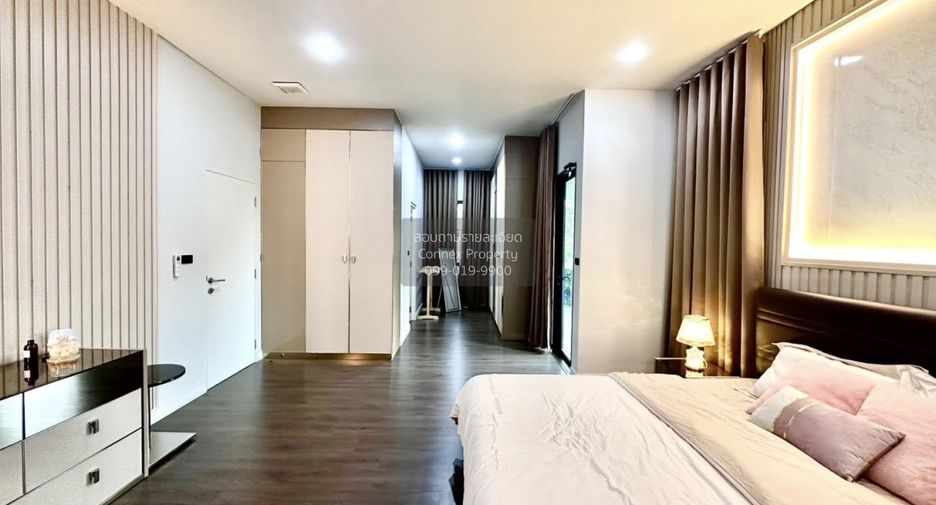 For rent 5 bedrooms house in Bang Kapi, Bangkok
