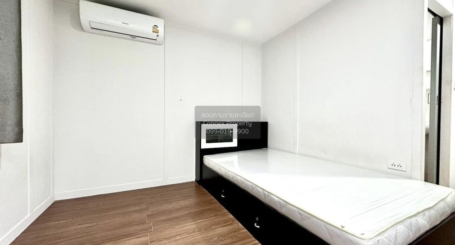 For rent 5 bedrooms house in Bang Kapi, Bangkok